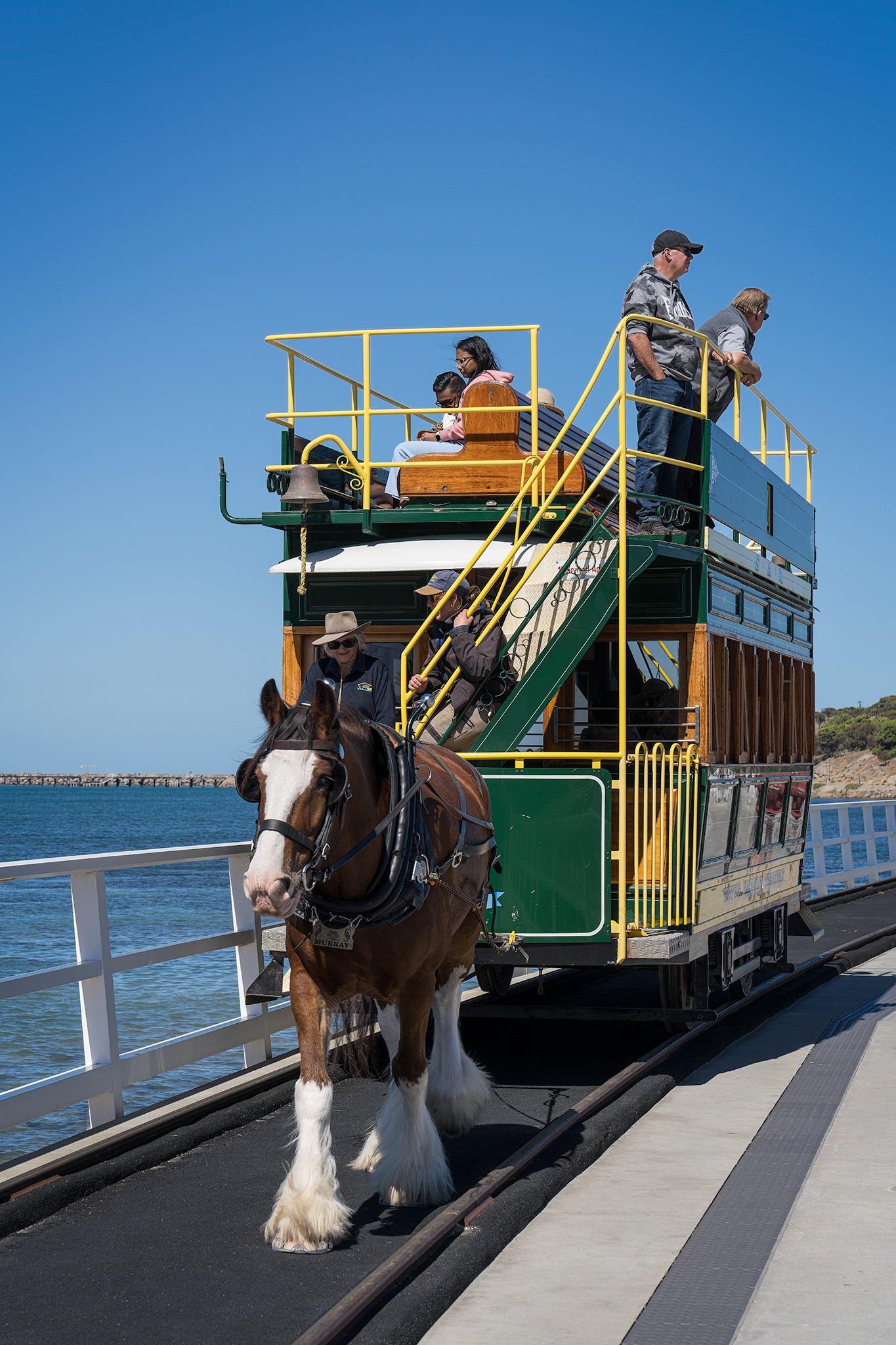 _7RV0116_Horse_Drawn_Tram_On_New_Causeway.jpg