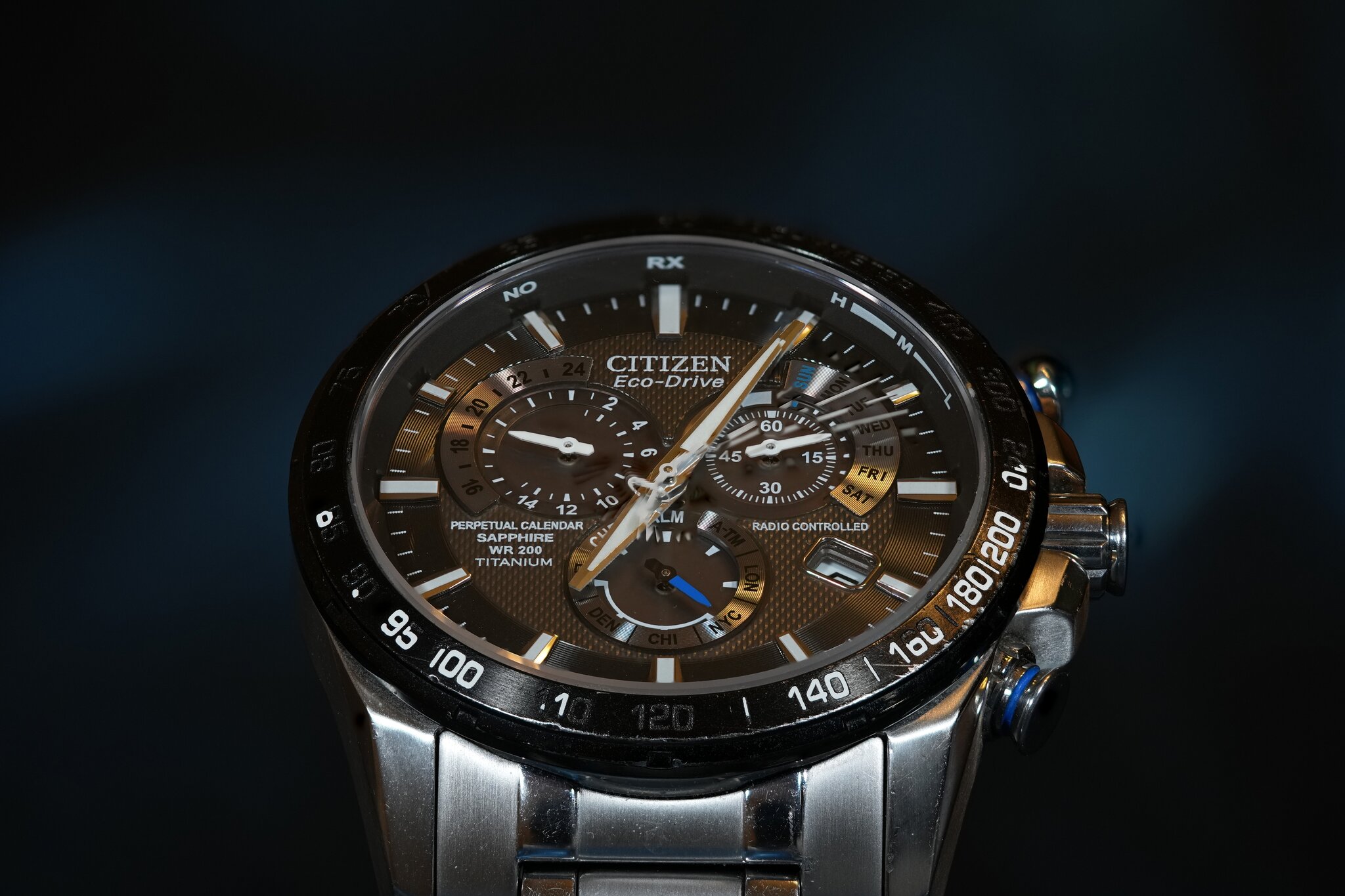 FB5 i100 watch.jpg