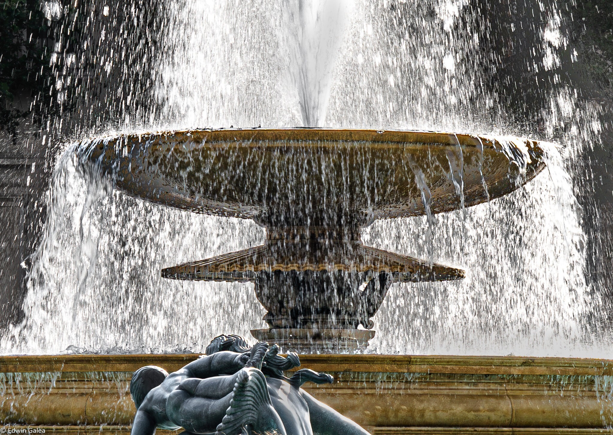 fountain_traf_square-5.jpg