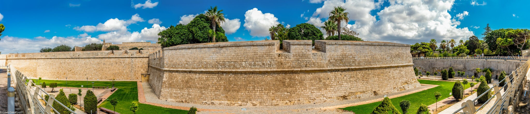 mdina walls south west face-5_edited.jpg