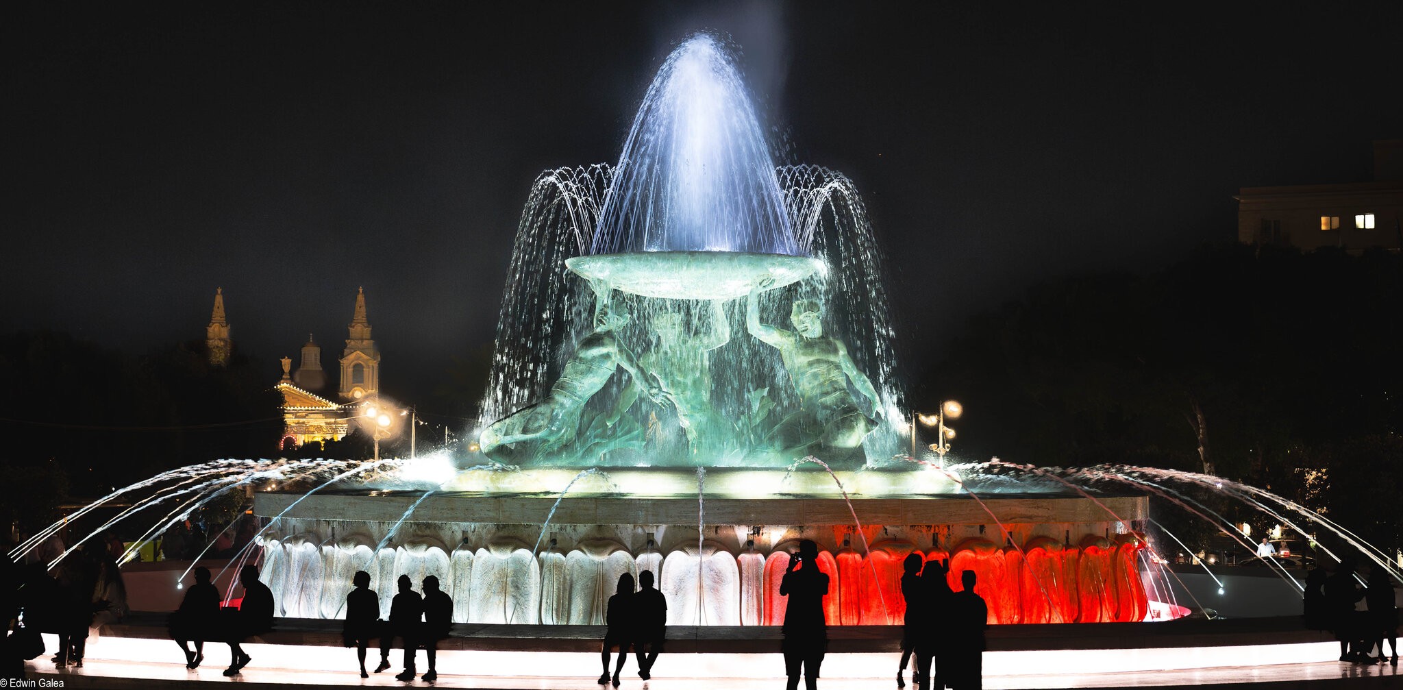 Tritons’ Fountain Floriana by night-2.jpg