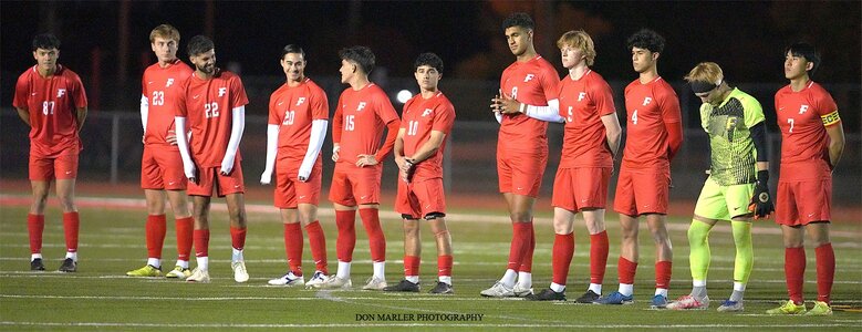 FRIENDS TEAM BEFORE THE GAME FOR PABLO.jpg