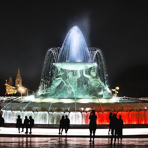 Tritons’ Fountain Floriana by night-4.jpg