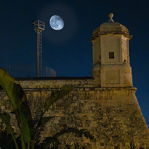 moon over Valletta-2.jpg