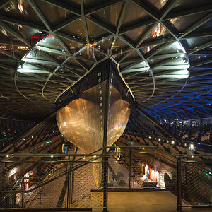 cutty sark at night-5.jpg