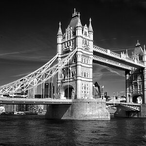 DSC03826london tower bridge.jpg