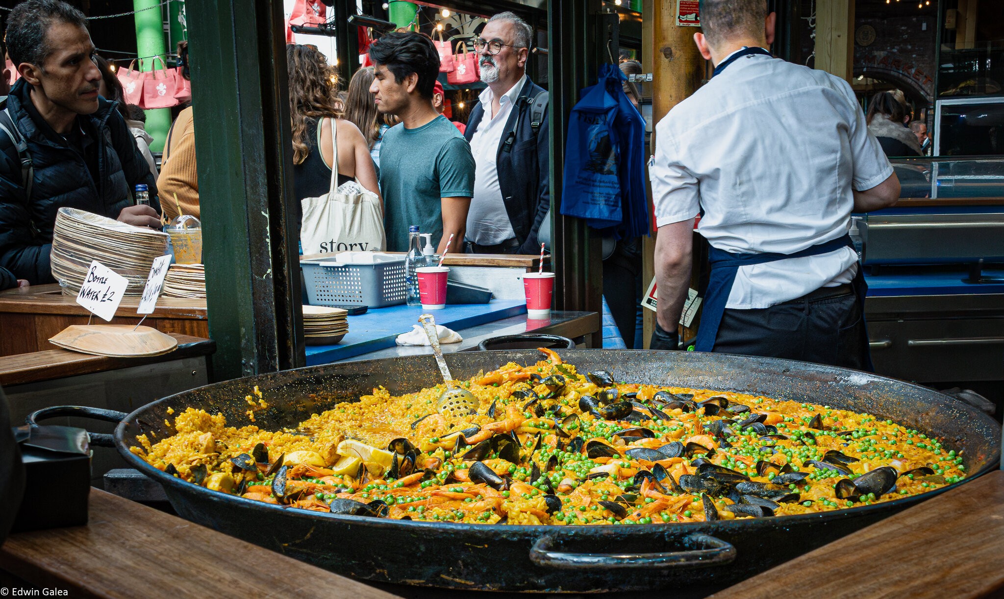 Bourough market paella-6.jpg