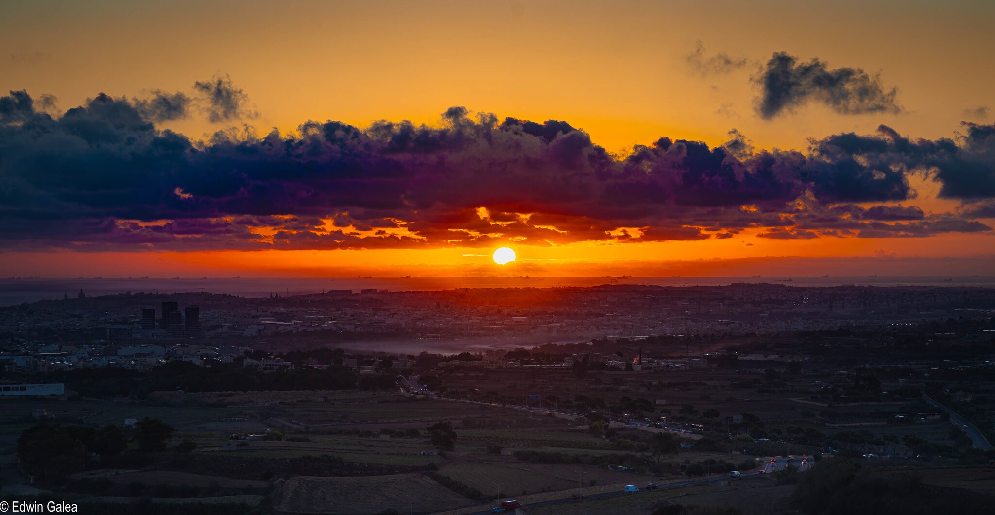 malta sunrise from mdina-2.jpg