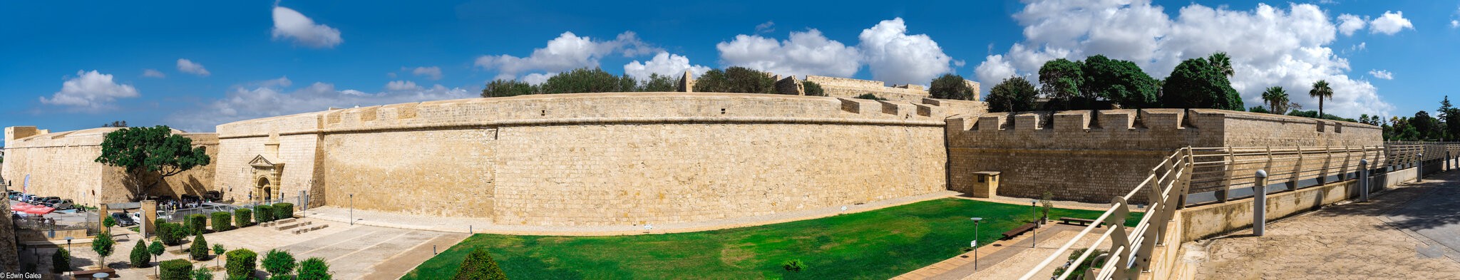 mdina walls south west face-4_edited.jpg