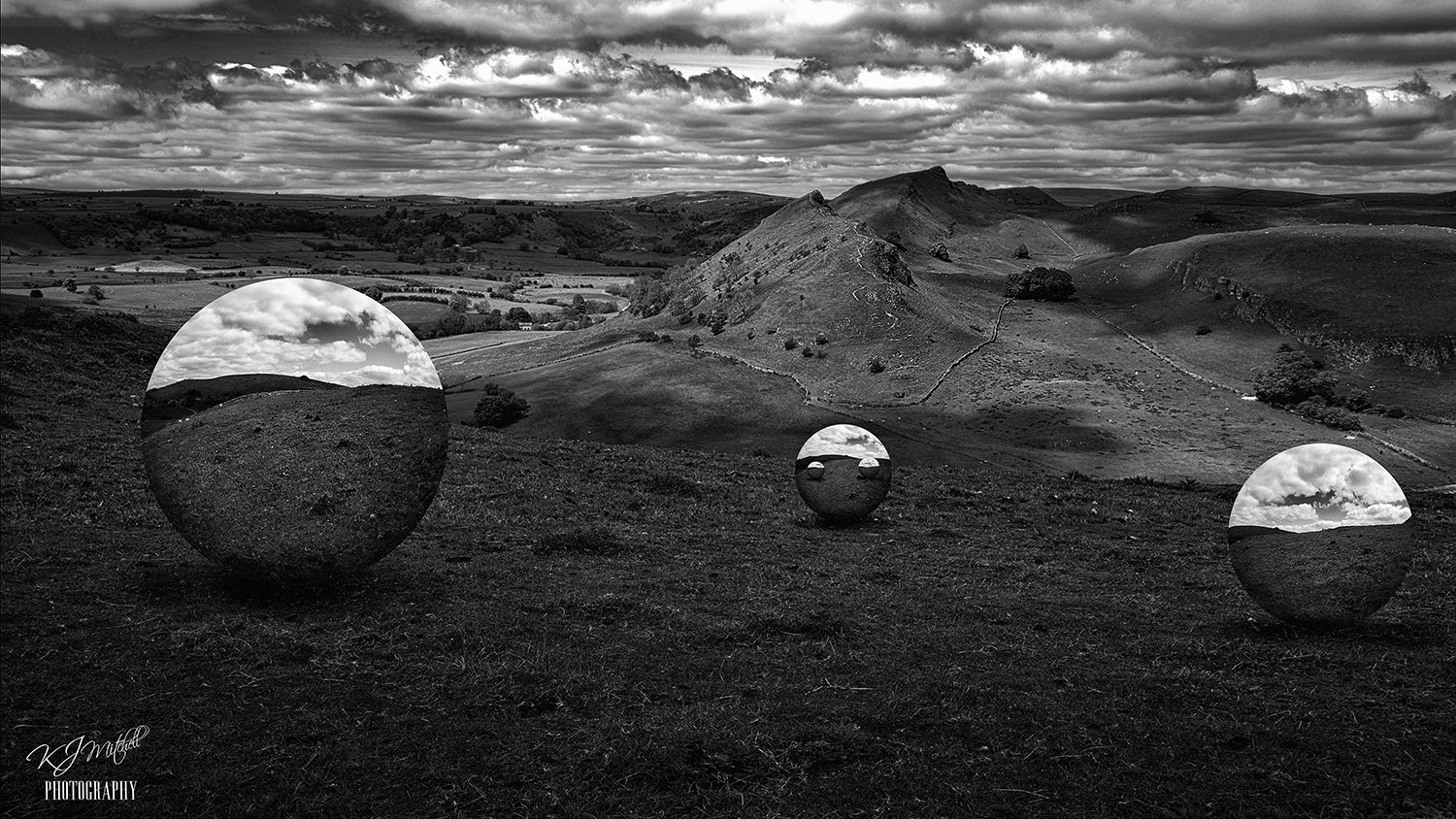 Untitled_HDR2balls.jpg